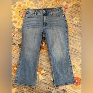 J.Crew mid-rise flare crop jean light-to-medium blue wash size 33